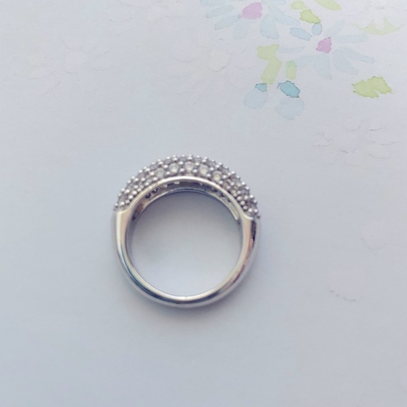 Swarovski Ring - Picture 2 of 7